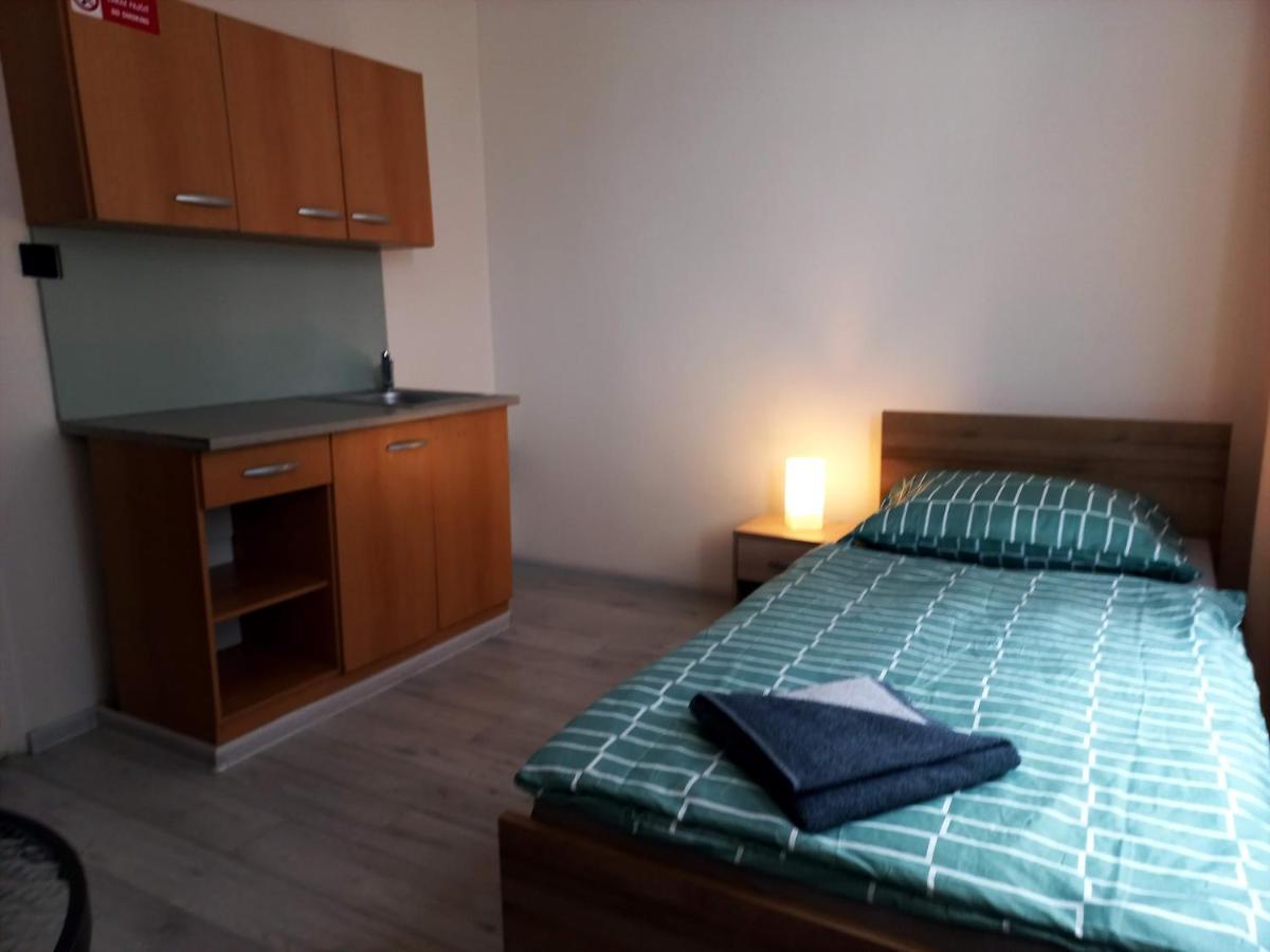 Penzion Tina Πρέσοβ Εξωτερικό φωτογραφία